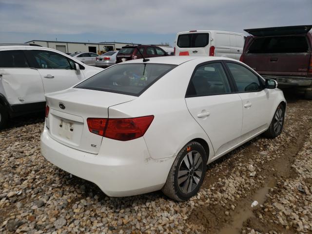 Photo 3 VIN: KNAFU4A25D5704044 - KIA FORTE EX 