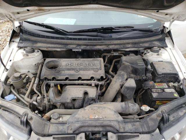 Photo 6 VIN: KNAFU4A25D5704044 - KIA FORTE EX 