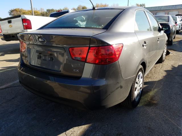 Photo 3 VIN: KNAFU4A25D5715660 - KIA FORTE EX 