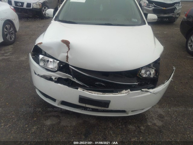 Photo 5 VIN: KNAFU4A25D5725119 - KIA FORTE 