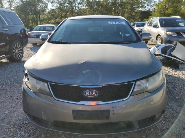 Photo 4 VIN: KNAFU4A26A5053003 - KIA FORTE 