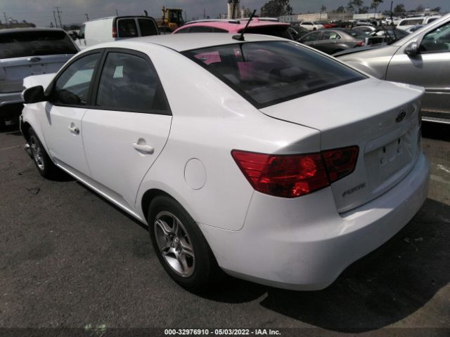 Photo 2 VIN: KNAFU4A26A5055656 - KIA FORTE 