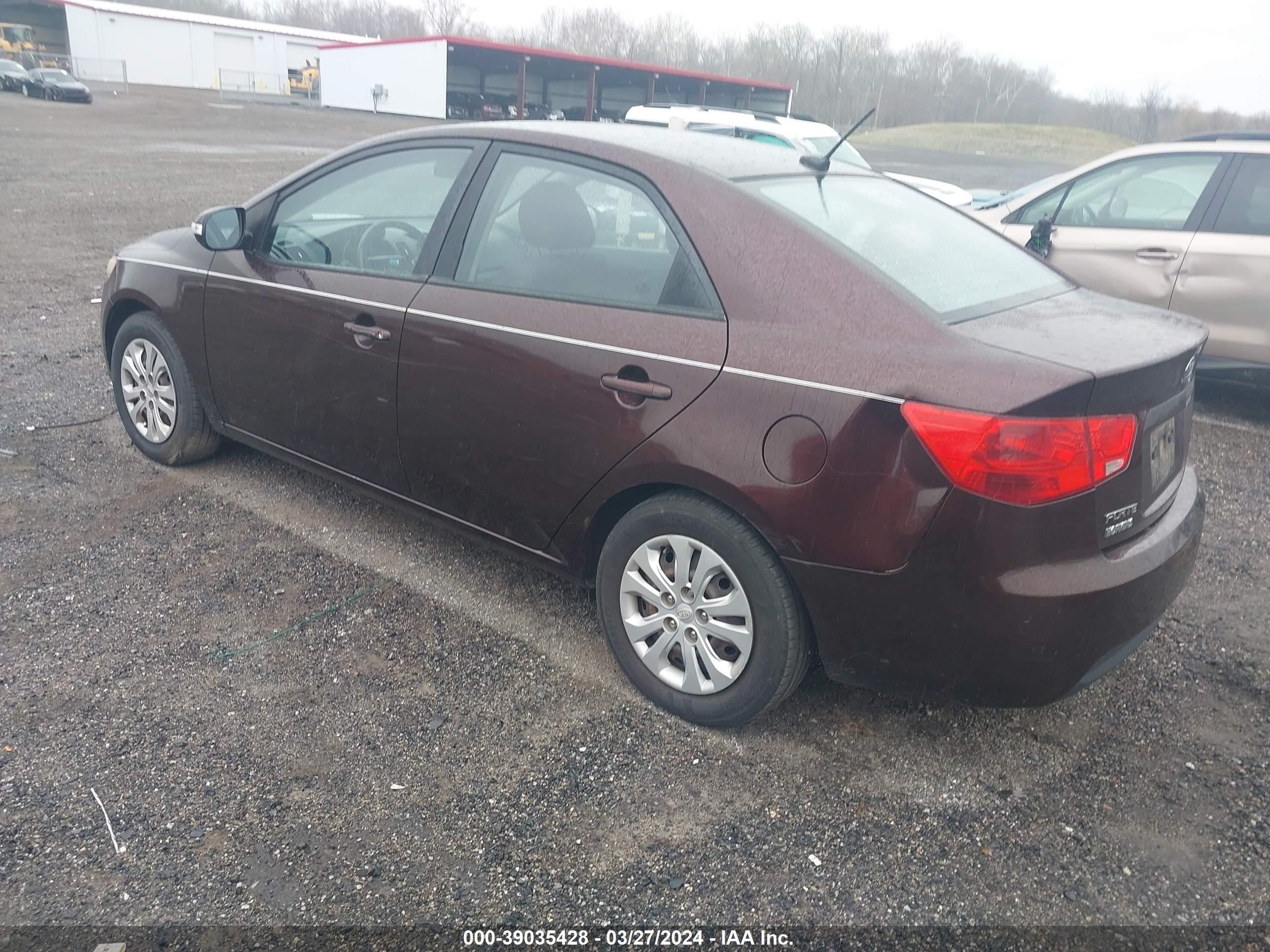 Photo 13 VIN: KNAFU4A26A5124894 - KIA FORTE 