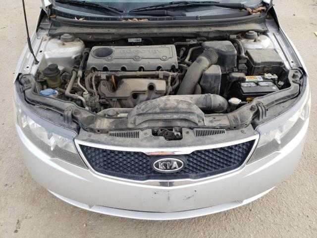 Photo 6 VIN: KNAFU4A26A5164781 - KIA FORTE EX 