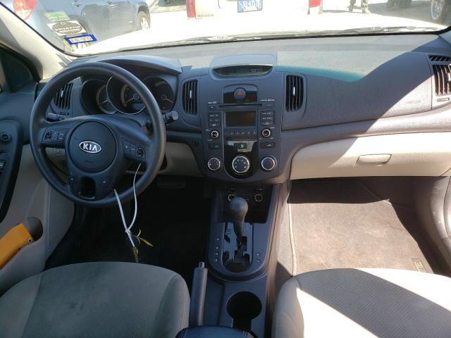 Photo 8 VIN: KNAFU4A26A5175554 - KIA FORTE EX 