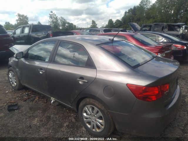 Photo 2 VIN: KNAFU4A26A5203806 - KIA FORTE 