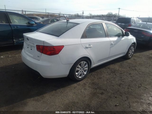 Photo 3 VIN: KNAFU4A26A5234618 - KIA FORTE 