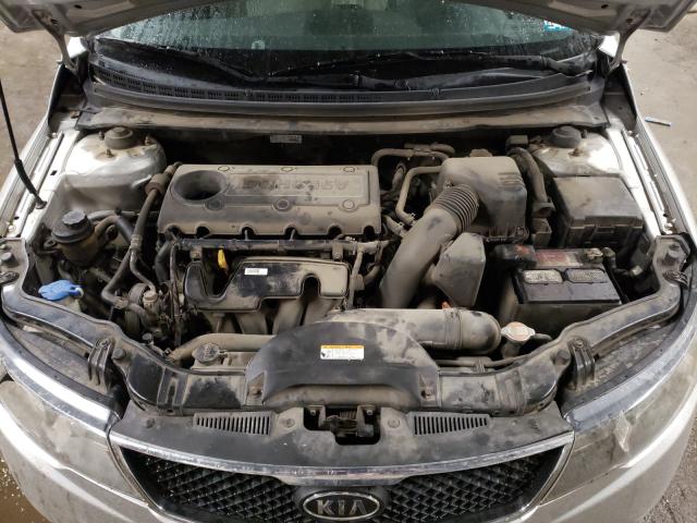 Photo 6 VIN: KNAFU4A26A5235607 - KIA FORTE EX 