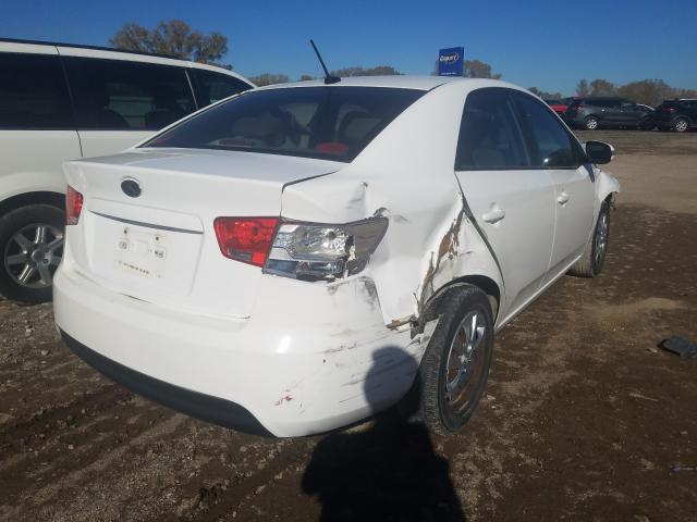 Photo 3 VIN: KNAFU4A26A5828318 - KIA FORTE EX 