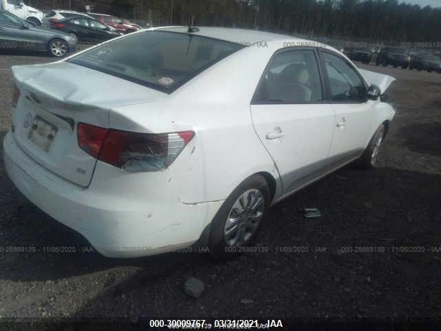 Photo 3 VIN: KNAFU4A26A5837648 - KIA FORTE 