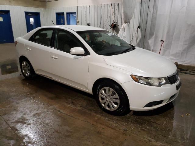 Photo 3 VIN: KNAFU4A26B5326961 - KIA FORTE EX 