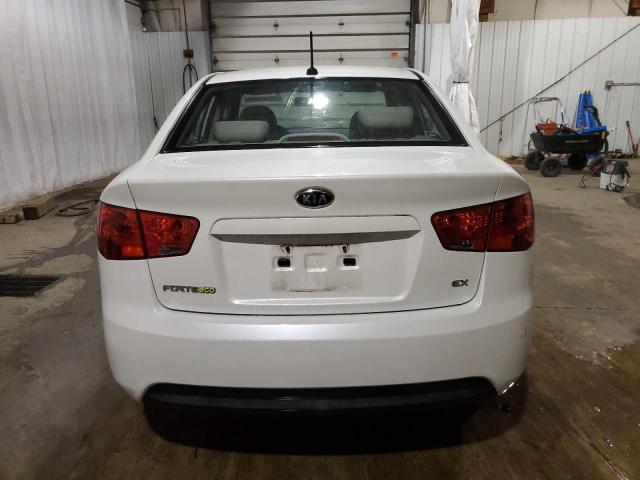 Photo 5 VIN: KNAFU4A26B5326961 - KIA FORTE EX 