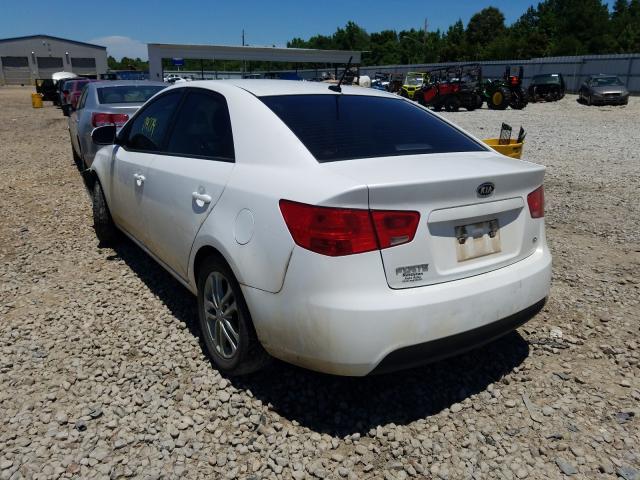 Photo 2 VIN: KNAFU4A26B5363640 - KIA FORTE EX 