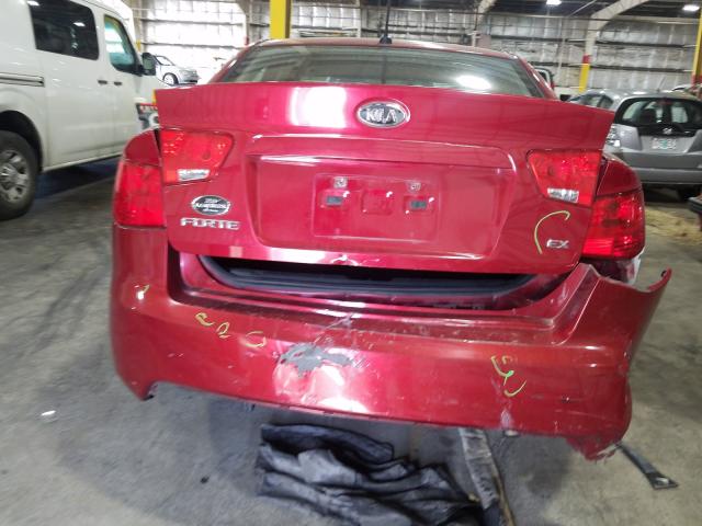 Photo 8 VIN: KNAFU4A26B5402873 - KIA FORTE EX 