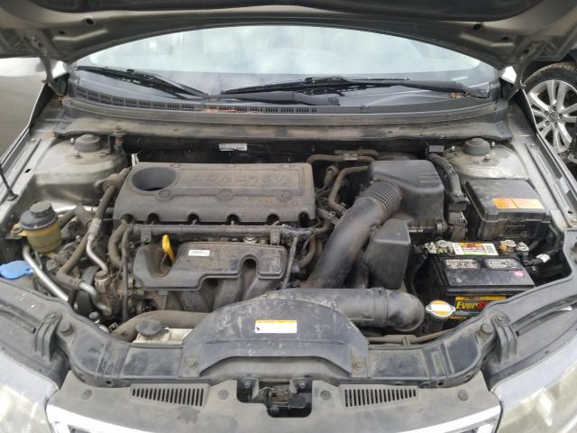 Photo 6 VIN: KNAFU4A26B5424565 - KIA FORTE EX 