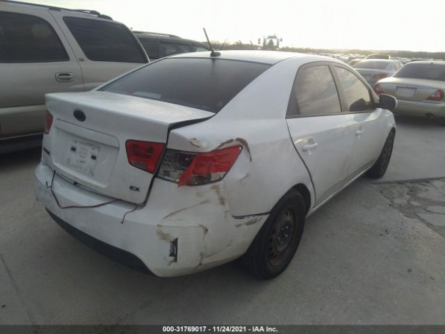 Photo 3 VIN: KNAFU4A26B5437526 - KIA FORTE 