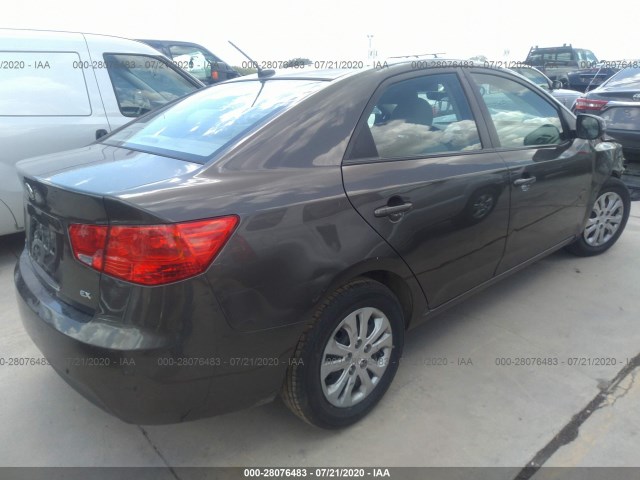 Photo 3 VIN: KNAFU4A26B5448171 - KIA FORTE 