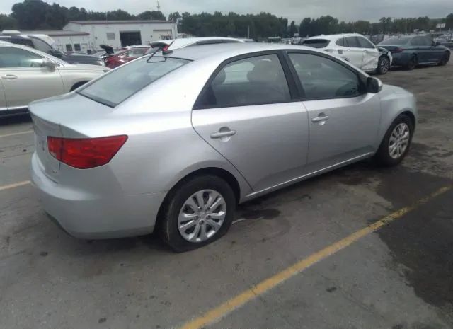 Photo 3 VIN: KNAFU4A26B5902628 - KIA FORTE 