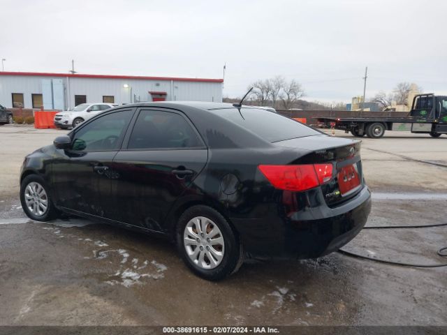 Photo 2 VIN: KNAFU4A26C5471273 - KIA FORTE 