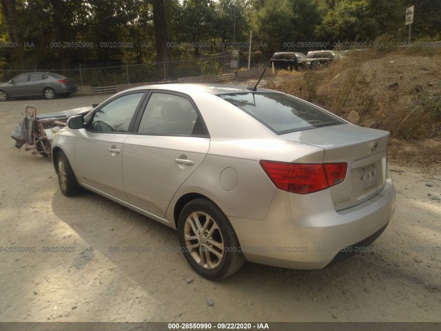 Photo 2 VIN: KNAFU4A26C5499431 - KIA FORTE 