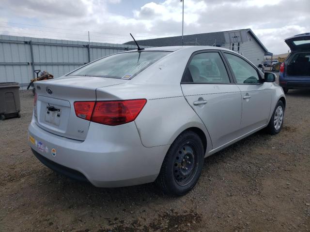 Photo 3 VIN: KNAFU4A26C5529446 - KIA FORTE EX 