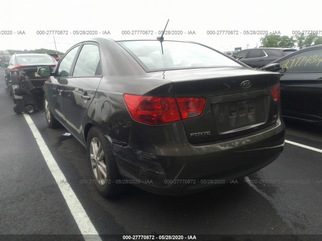 Photo 2 VIN: KNAFU4A26C5532721 - KIA FORTE 