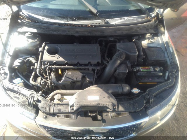 Photo 9 VIN: KNAFU4A26C5534551 - KIA FORTE 