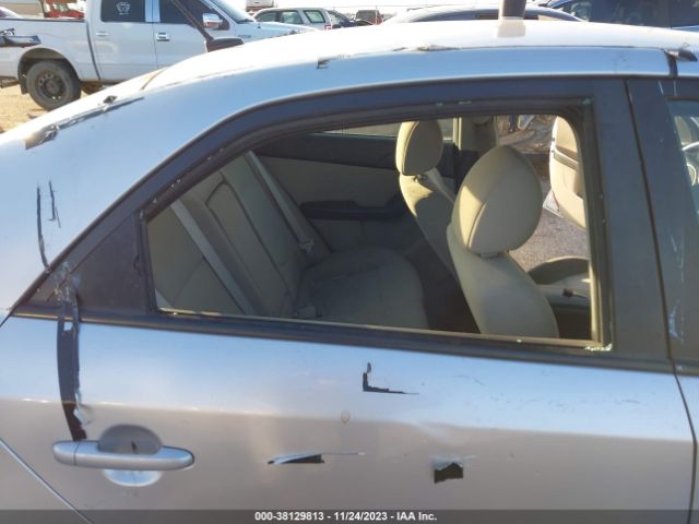 Photo 5 VIN: KNAFU4A26C5609880 - KIA FORTE 