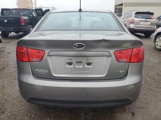 Photo 5 VIN: KNAFU4A26C5613623 - KIA FORTE 