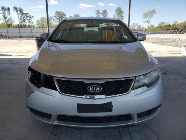 Photo 4 VIN: KNAFU4A26C5621009 - KIA FORTE 