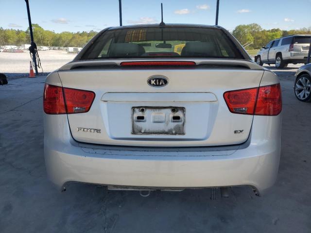 Photo 5 VIN: KNAFU4A26C5621009 - KIA FORTE 