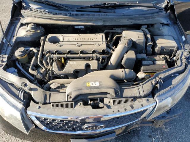 Photo 10 VIN: KNAFU4A26D5657784 - KIA FORTE 