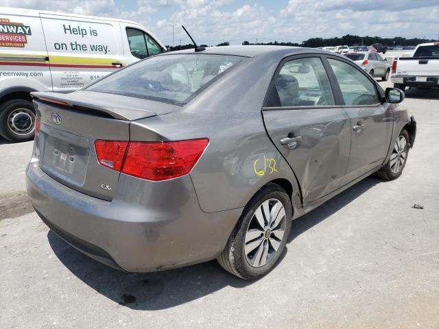 Photo 3 VIN: KNAFU4A26D5667781 - KIA FORTE EX 