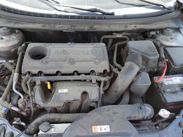 Photo 6 VIN: KNAFU4A26D5667781 - KIA FORTE EX 