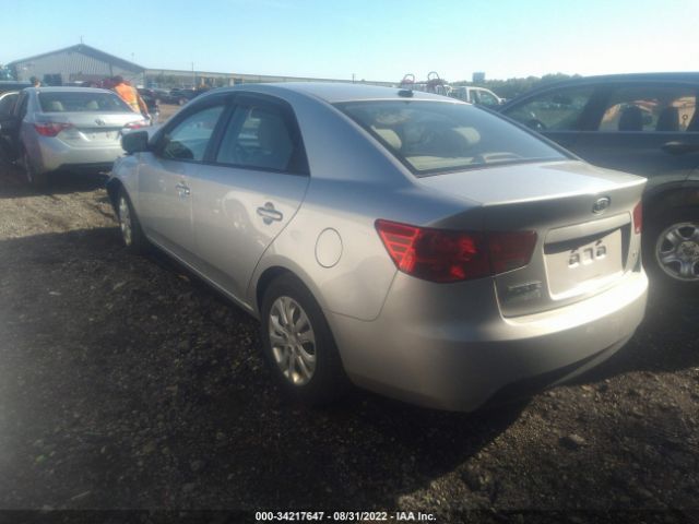 Photo 2 VIN: KNAFU4A26D5679445 - KIA FORTE 