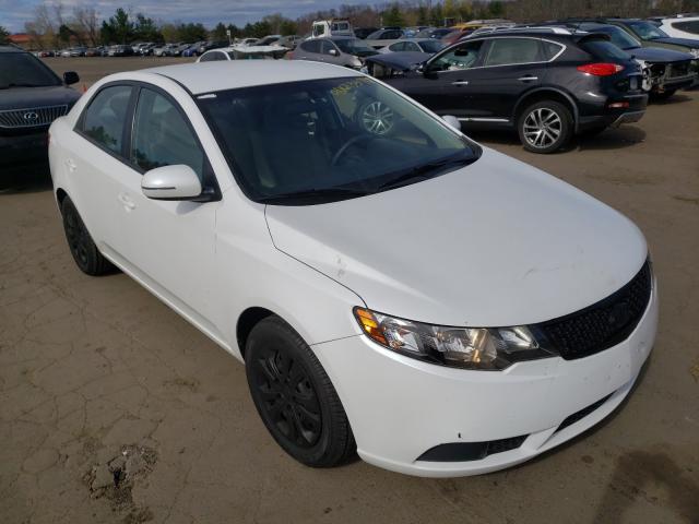 Photo 0 VIN: KNAFU4A26D5682961 - KIA FORTE EX 