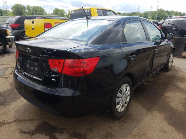 Photo 3 VIN: KNAFU4A26D5703033 - KIA FORTE EX 