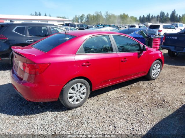 Photo 3 VIN: KNAFU4A26D5730426 - KIA FORTE 