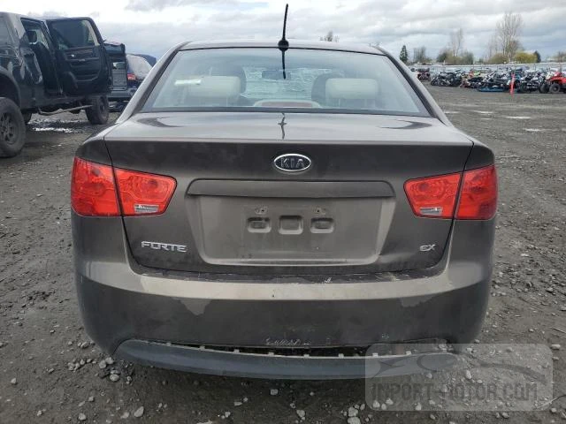 Photo 5 VIN: KNAFU4A26D5739062 - KIA FORTE 