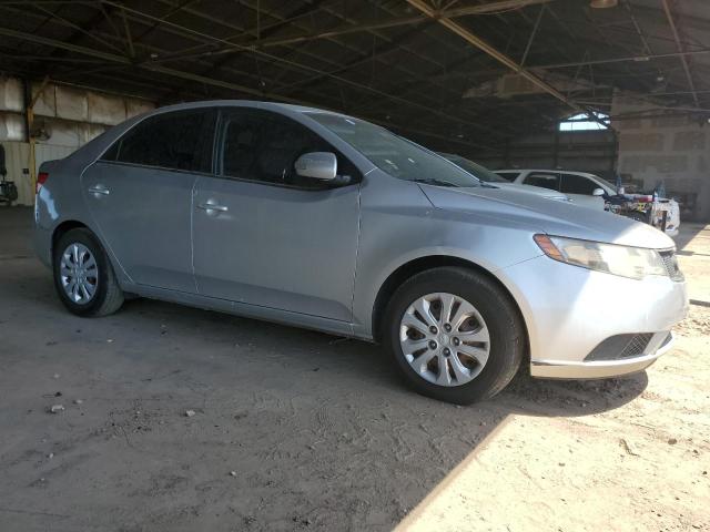 Photo 3 VIN: KNAFU4A27A5051843 - KIA FORTE 