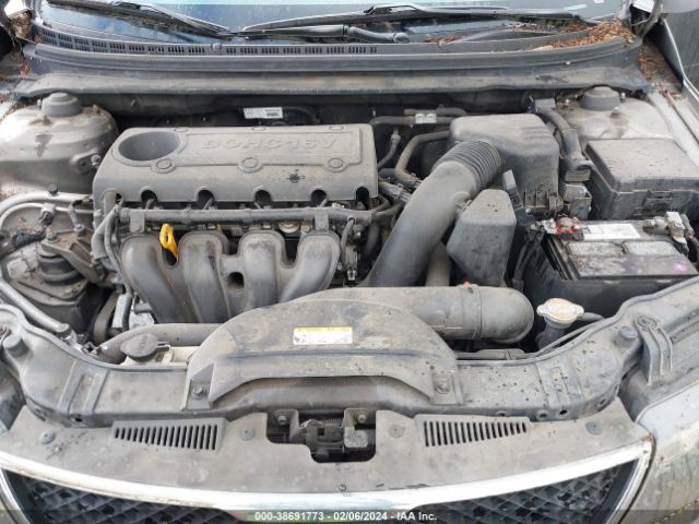 Photo 9 VIN: KNAFU4A27A5059702 - KIA FORTE 