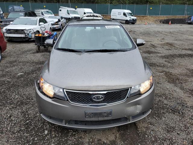 Photo 4 VIN: KNAFU4A27A5117811 - KIA FORTE EX 