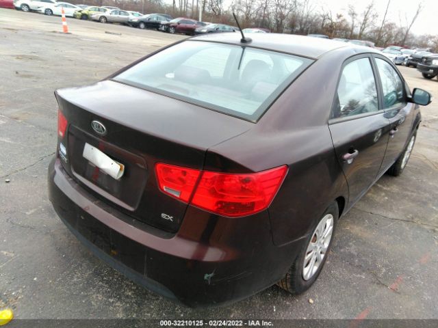 Photo 3 VIN: KNAFU4A27A5158357 - KIA FORTE 