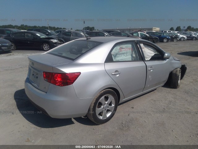 Photo 3 VIN: KNAFU4A27A5296383 - KIA FORTE 