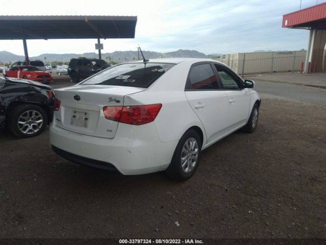 Photo 3 VIN: KNAFU4A27A5298652 - KIA FORTE 