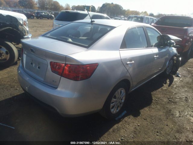 Photo 3 VIN: KNAFU4A27A5807915 - KIA FORTE 