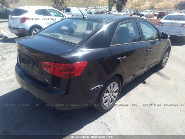 Photo 3 VIN: KNAFU4A27A5811060 - KIA FORTE 