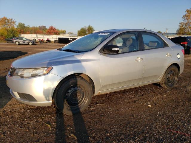 Photo 0 VIN: KNAFU4A27A5812872 - KIA FORTE EX 