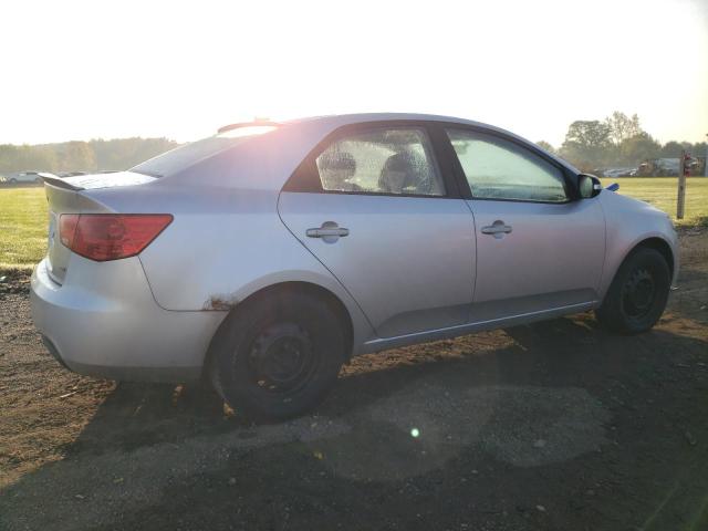 Photo 2 VIN: KNAFU4A27A5812872 - KIA FORTE EX 