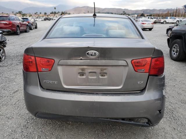 Photo 5 VIN: KNAFU4A27A5822205 - KIA FORTE EX 